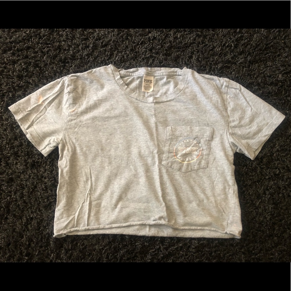 Pink brand tee. Gray color. Size M